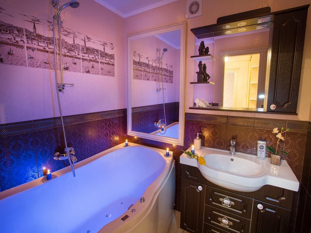 Luxury Apartments With Jacuzzi Sumî Cameră foto